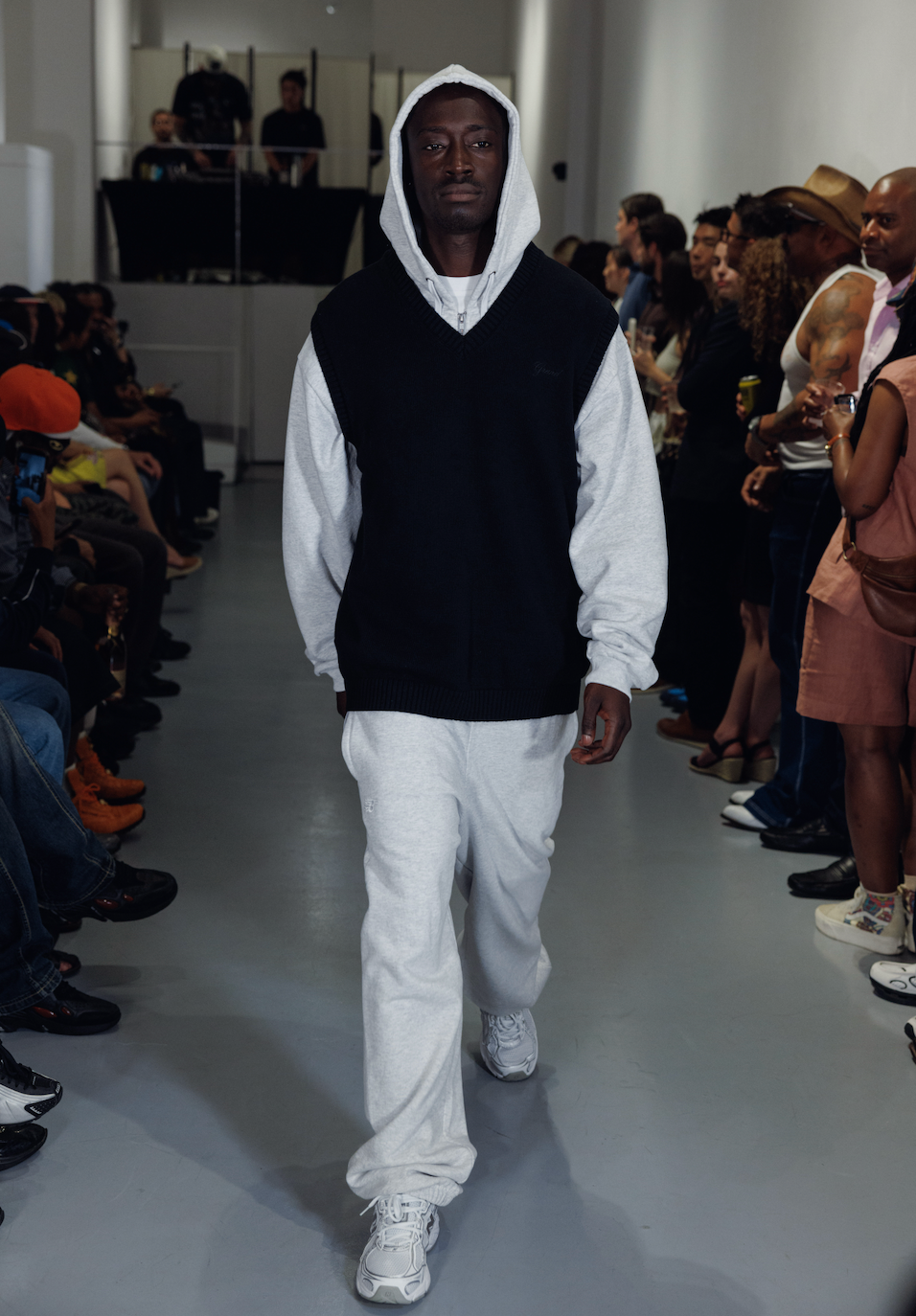 GRAND X NEW BALANCE SWEATPANT