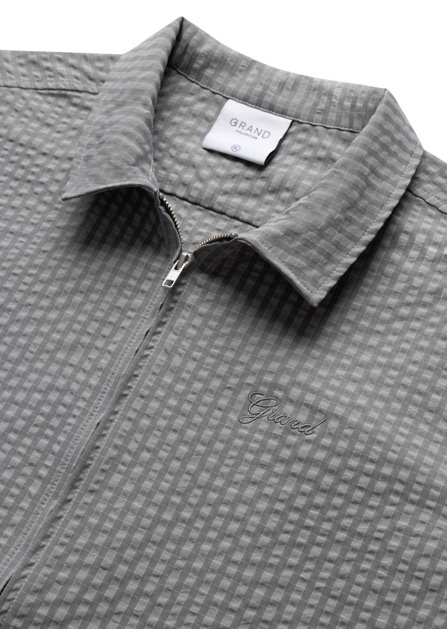SEERSUCKER SHORT SLEEVE ZIP UP SHIRT GREY