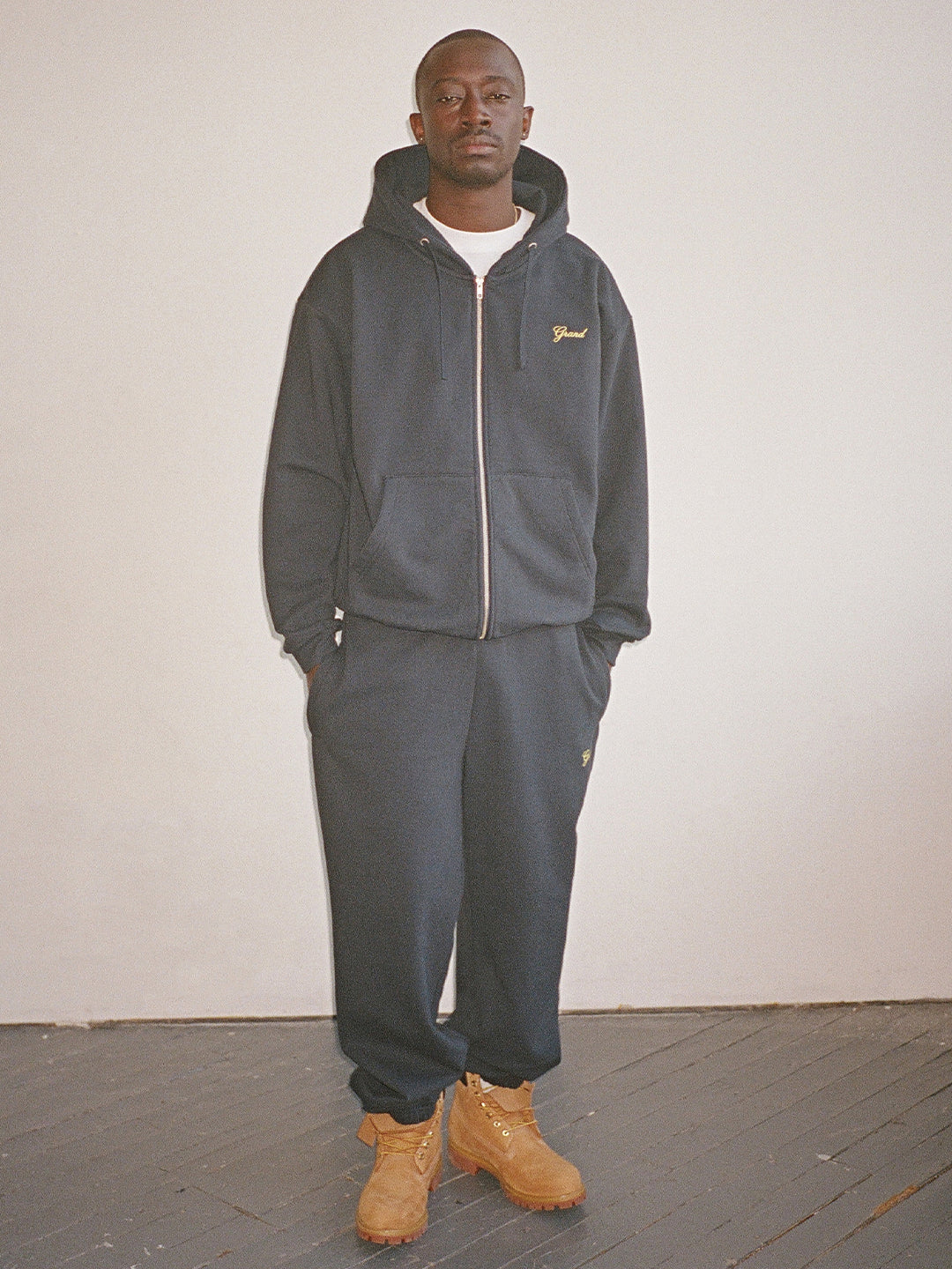 ZIP UP SCRIPT SWEATSHIRT MIDNIGHT NAVY